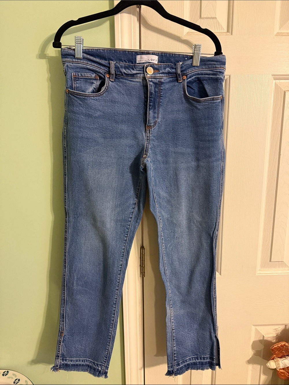 LOFT Medium Blue Cropped Ankle Jeans